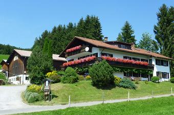 Bauernhof Ferienhof Kühberg - Aussenansicht
